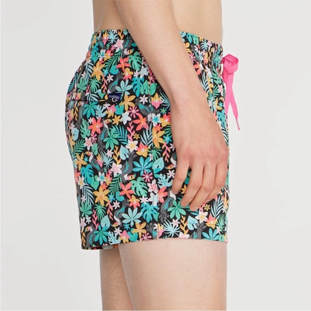 Chubbies The Bloomerangs Men Small Black Floral Elastic Classic Swim‎ Trunks